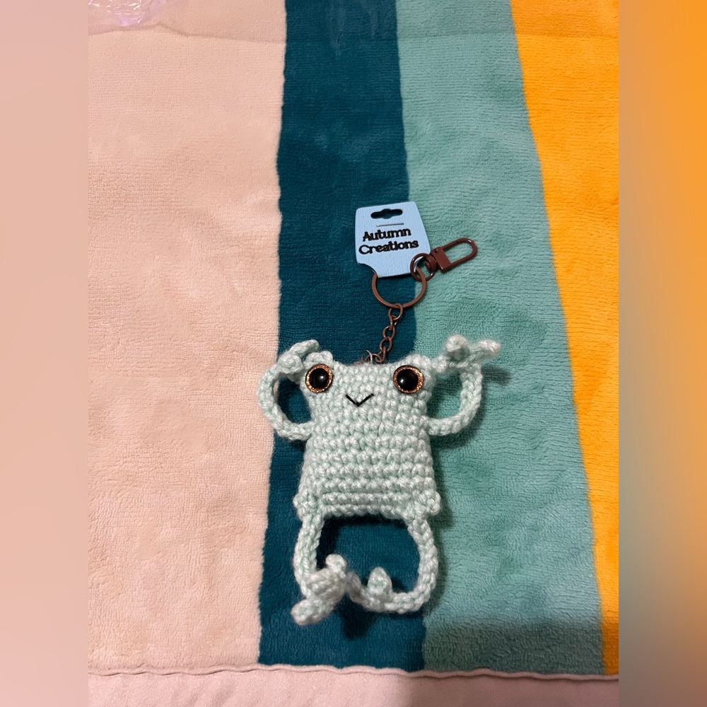 Mini Leggy Frog Keychain/Bag Charm 🐸 - Picture 2 of 8